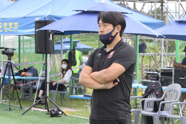 [크기변환]0910 18세 우승-1.jpg