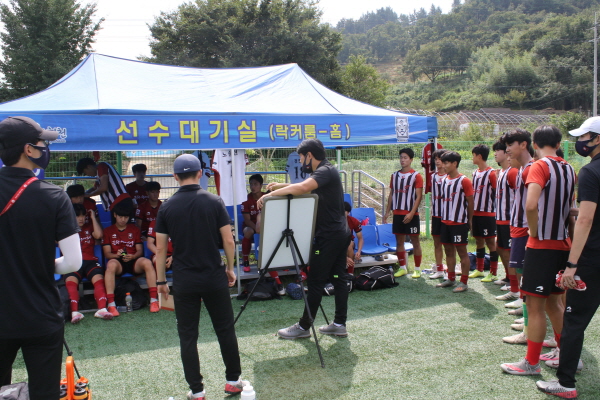 [크기변환]0910 18세 우승-15.jpg