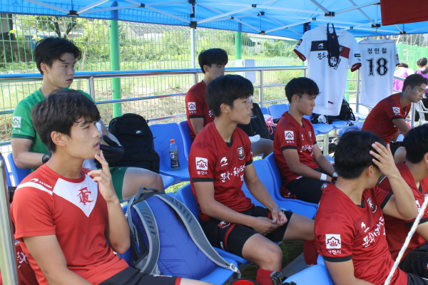 [크기변환]0910 18세 우승-17.jpg