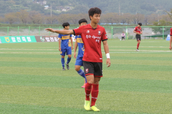 [크기변환]0910 18세 우승-44.jpg