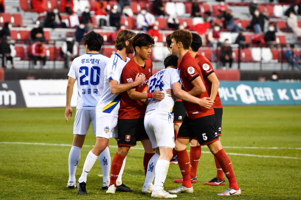 [크기변환]1031 아산전-76.jpg