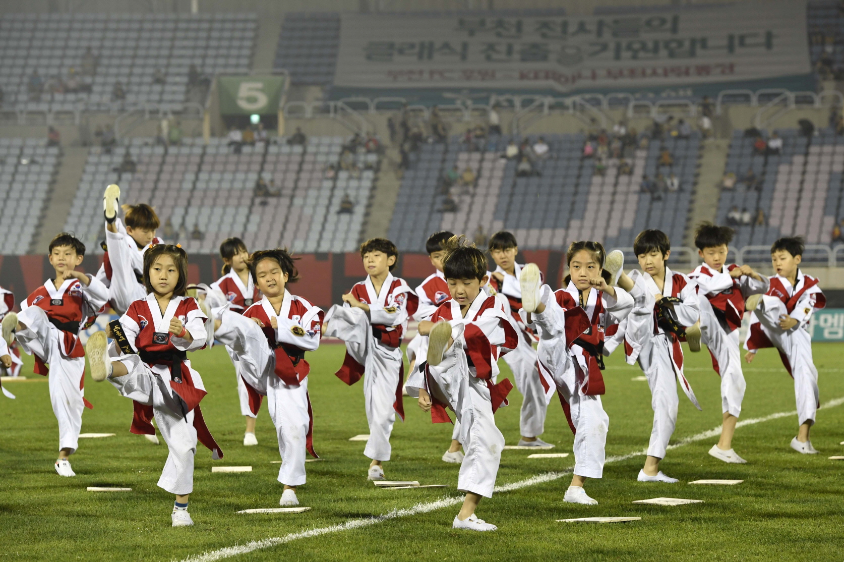 크기변환_하프타임이벤트 (3).jpg